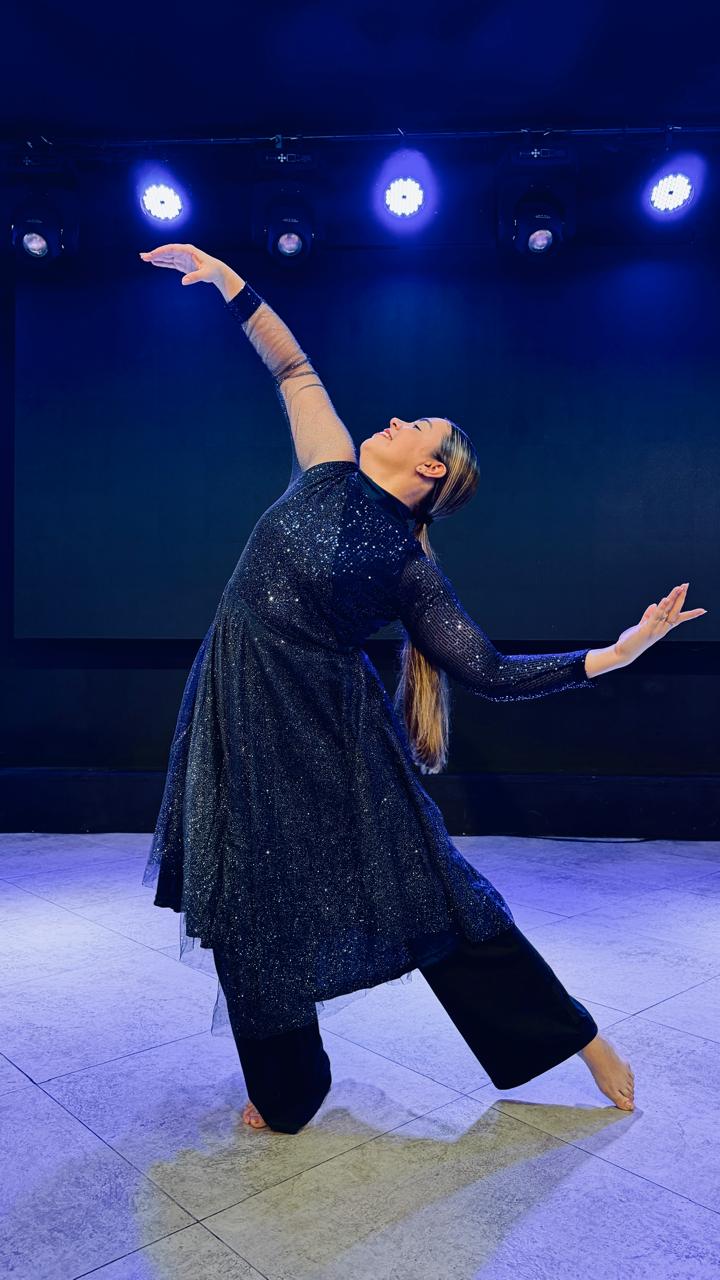 Vestido Majestoso - Image 20